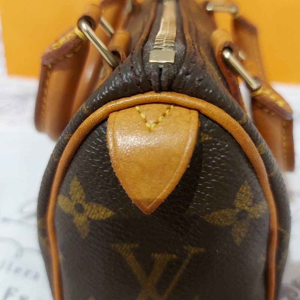 πSOLDπ Louis Vuitton Monogram Speedy Mini Sac HL - Picture 4 of 16